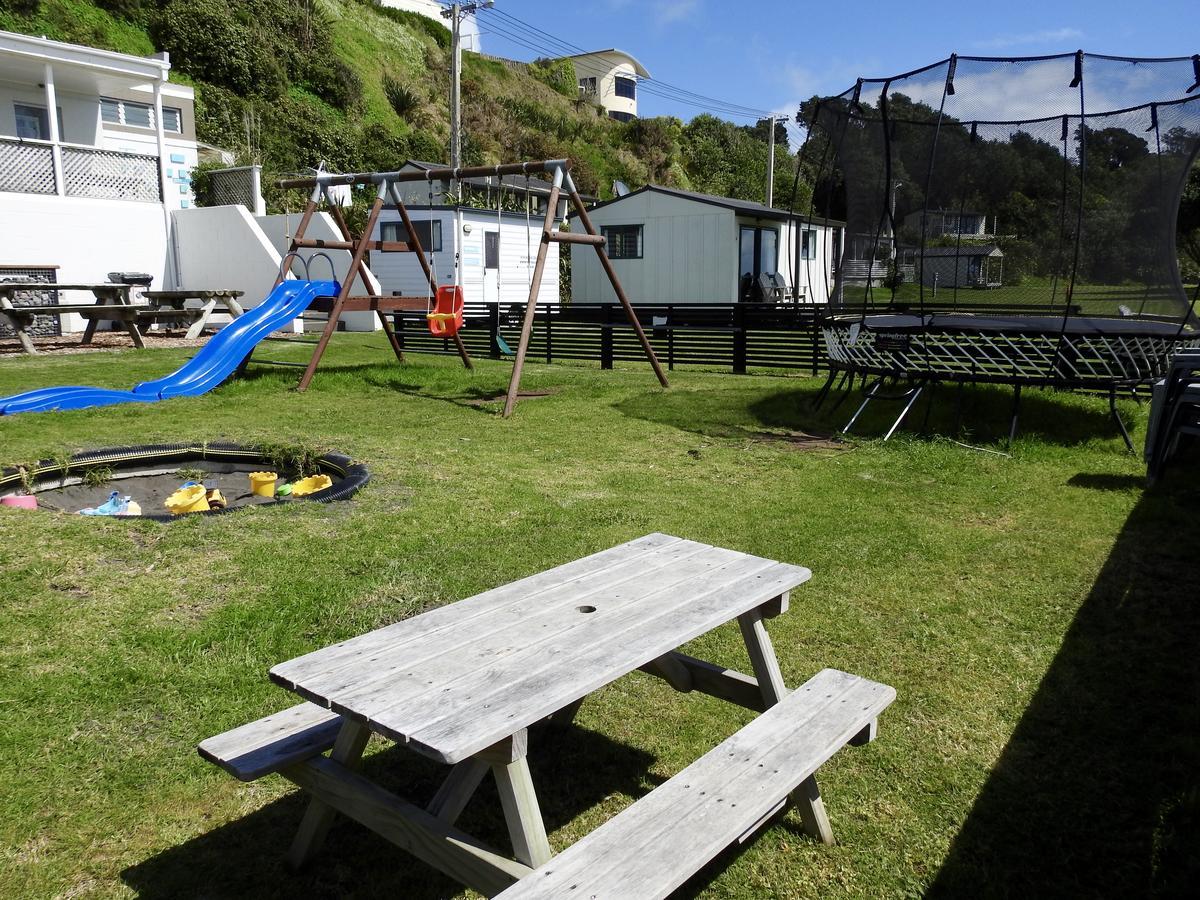 Oakura Beach Holiday Park Eksteriør billede