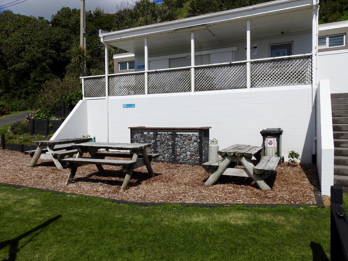 Oakura Beach Holiday Park Eksteriør billede