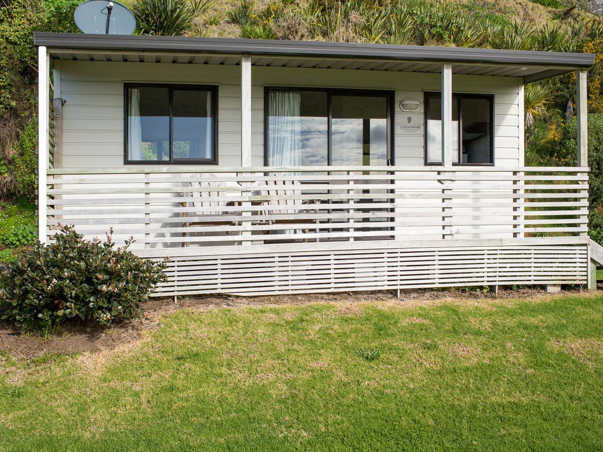 Oakura Beach Holiday Park Eksteriør billede