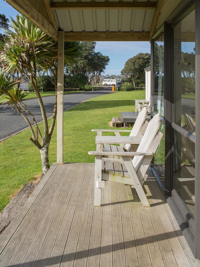 Oakura Beach Holiday Park Eksteriør billede