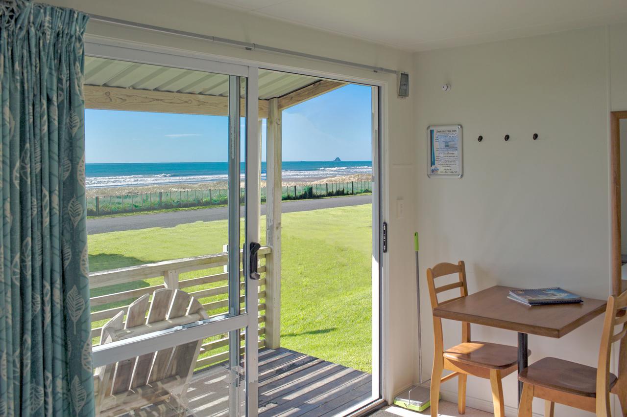 Oakura Beach Holiday Park Eksteriør billede