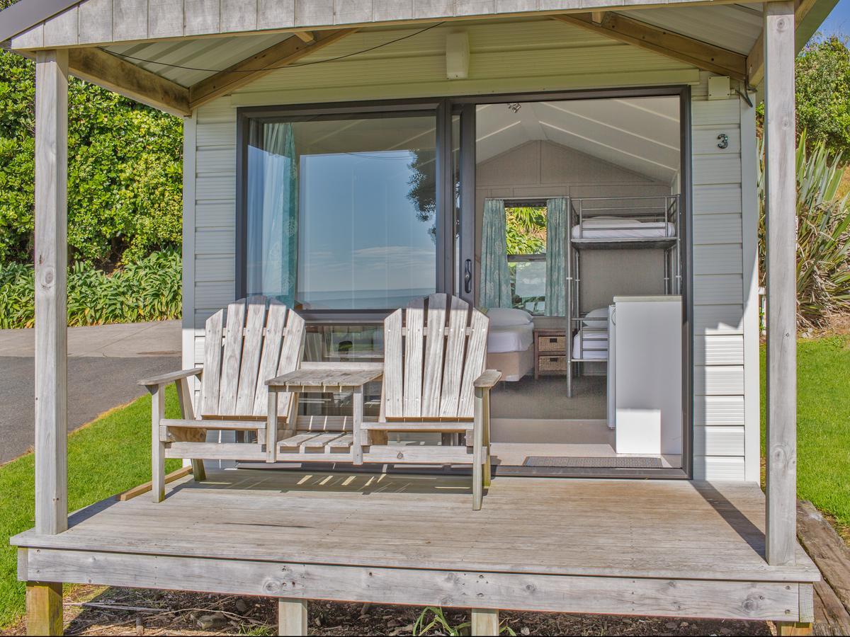 Oakura Beach Holiday Park Eksteriør billede