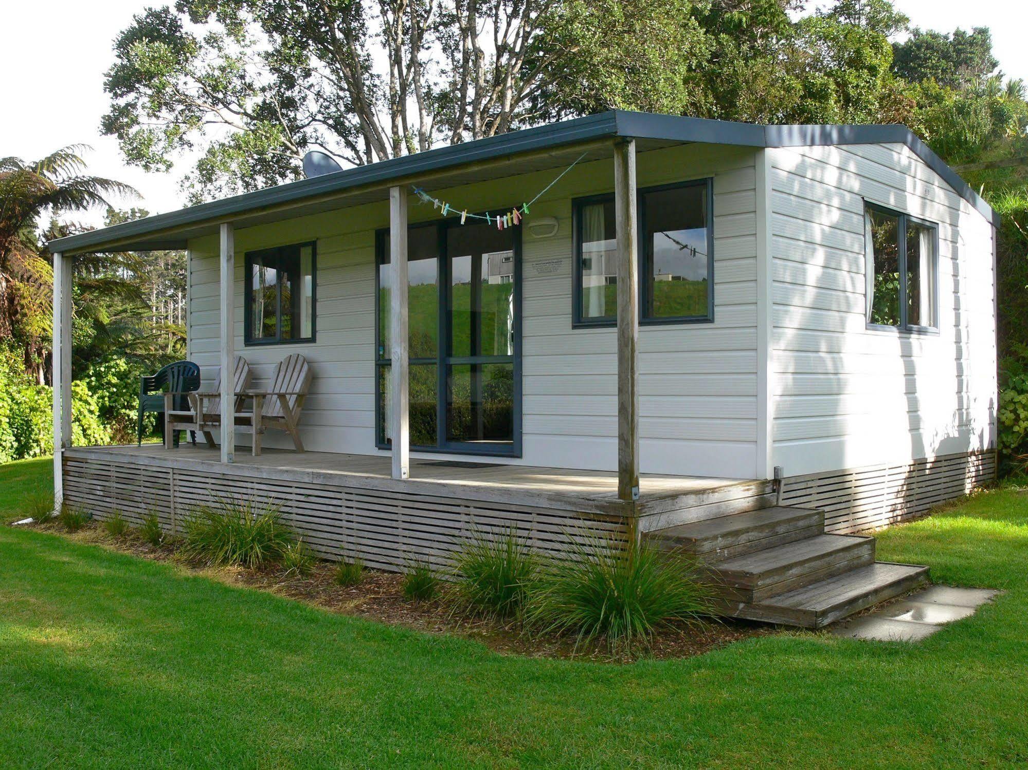 Oakura Beach Holiday Park Eksteriør billede