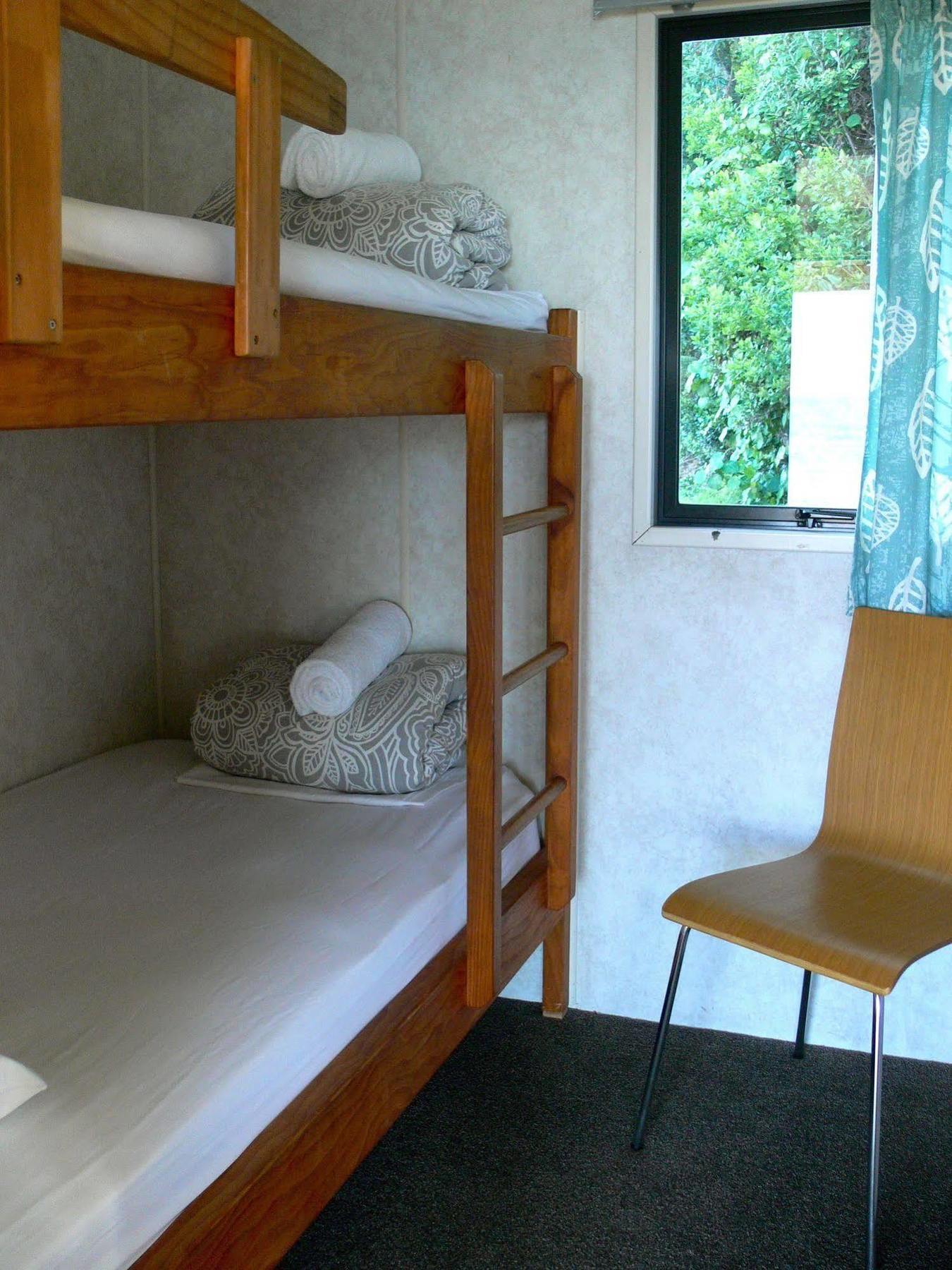 Oakura Beach Holiday Park Eksteriør billede