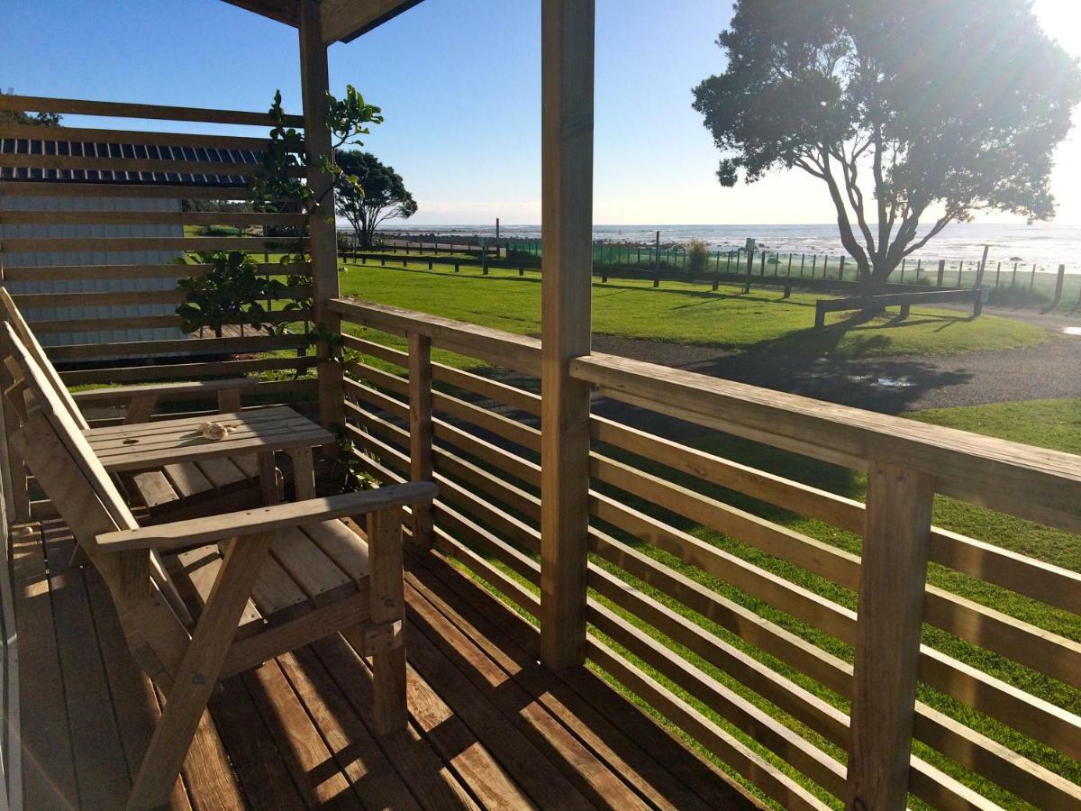Oakura Beach Holiday Park Værelse billede